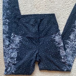 Flower Detail Leggings
